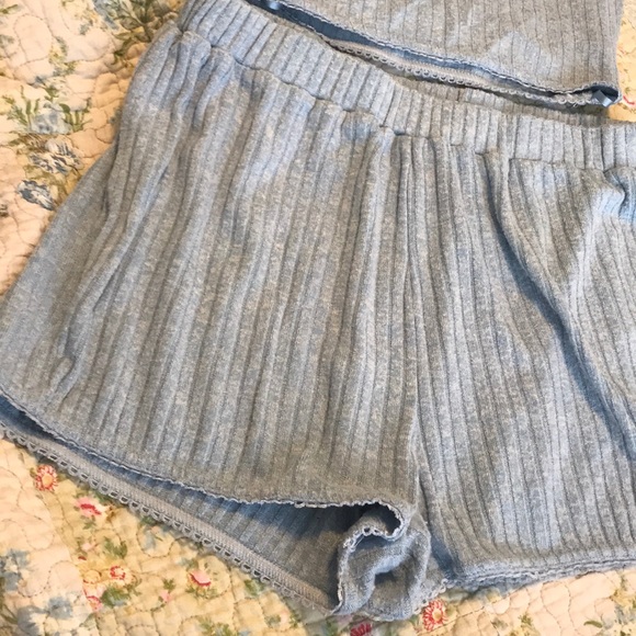 Hazel Two Piece Set - Picture 3 of 5